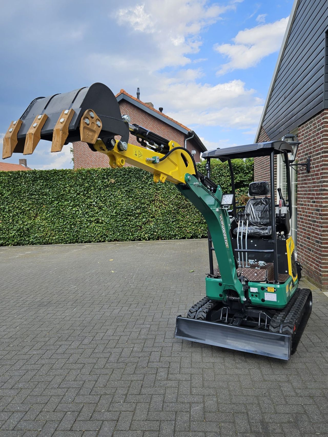 Minigraver Minigraafmachine Graafmachine Kingway HAPPY 1150KG