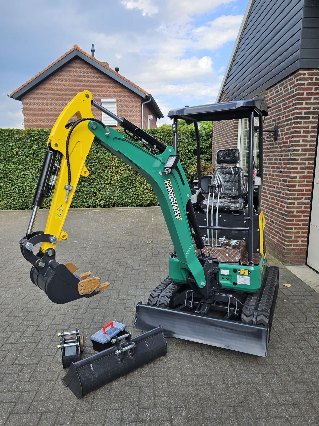 Minigraver Minigraafmachine Graafmachine Kingway HAPPY 1150KG