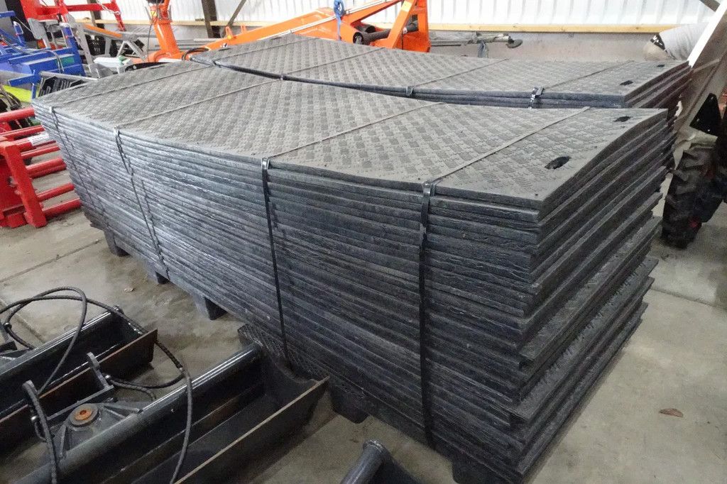 Rijplaat Kunststof afm 300 x 100 x 20