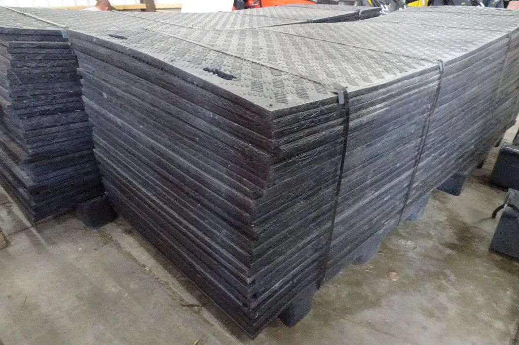 Rijplaat Kunststof afm 300 x 100 x 20