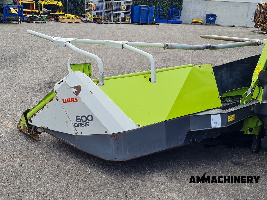 Claas Orbis 600SD rotary corn header