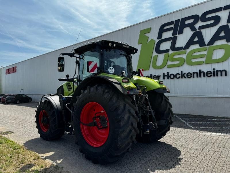 Claas AXION 830