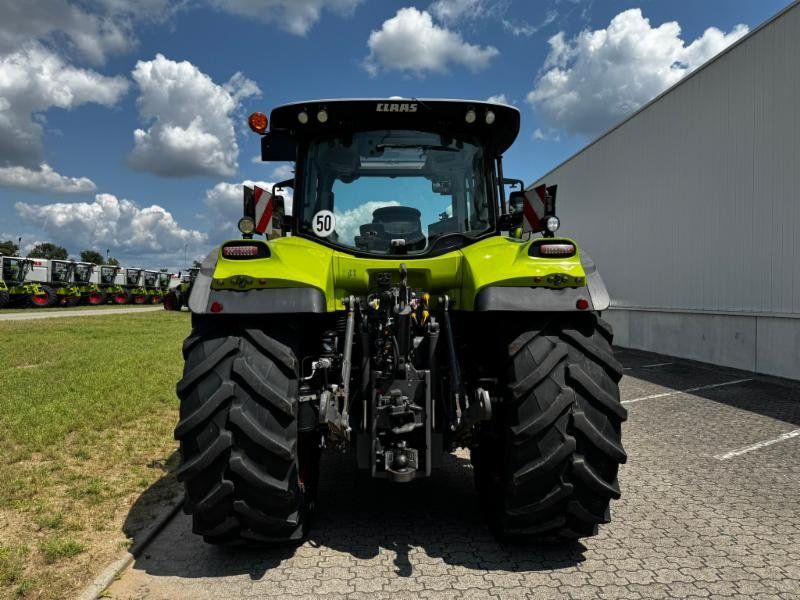 Claas ARION 660 CMATIC