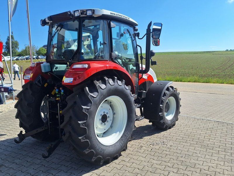 Steyr 4075 Kompakt S (Stage V)
