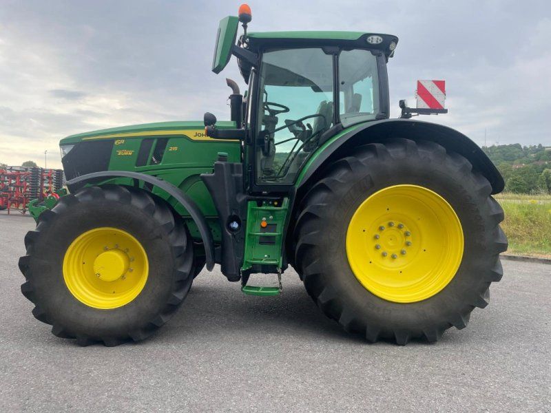 John Deere 6R 215/ 6R215