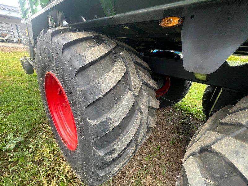 Fendt Tigo 75 XR  und unbenutzt mit guter Ausstattung und 3 Dosie