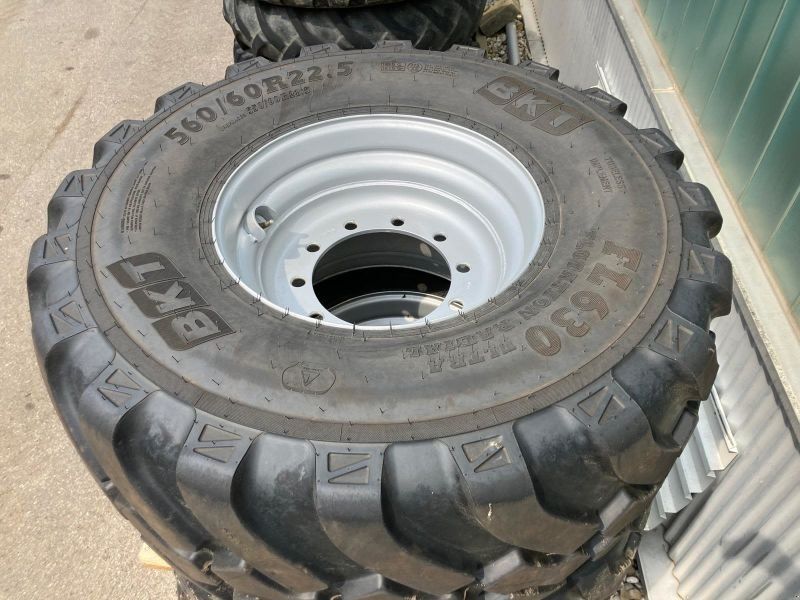 BKT RÄDER 560/60 R22.5   4 STÜCK