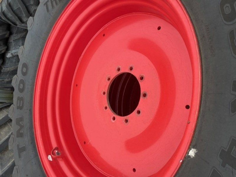 Trelleborg 2x 650/65 R42