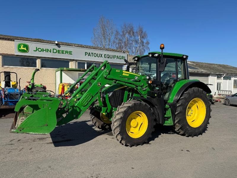 John Deere 6120M