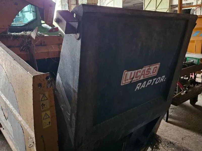 Lucas raptor c