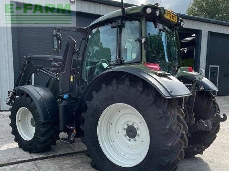 Valtra N175