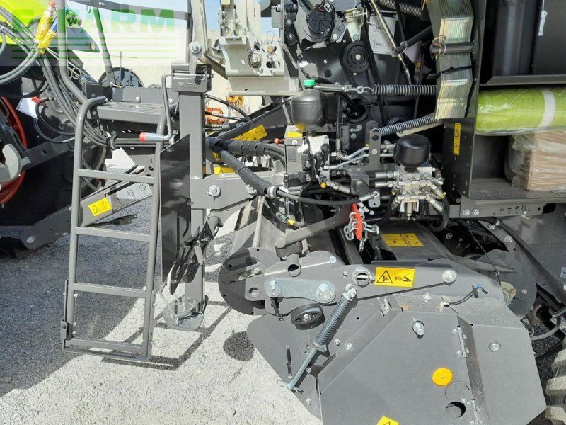 Claas variant 585 rc