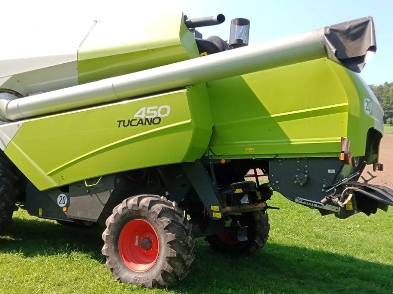 Claas Tucano 450