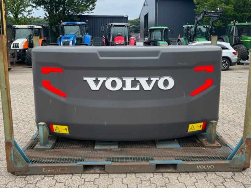 Volvo EC 220 Heckgewicht  Maisschild 4500 kg