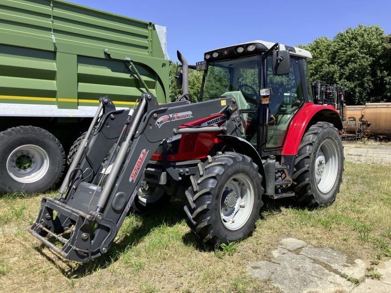 Massey Ferguson 5455 DYNA 4