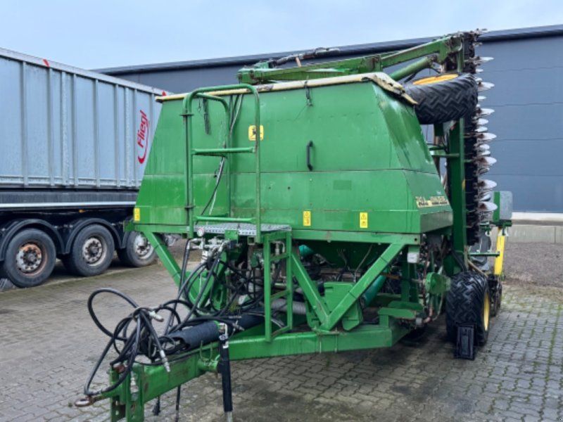 John Deere 740 A 8m