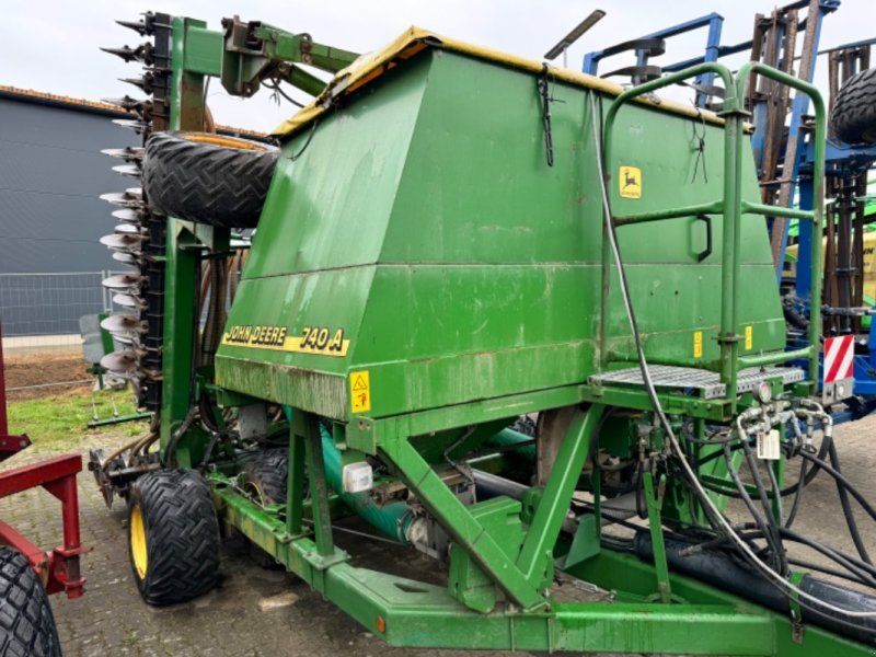 John Deere 740 A 8m