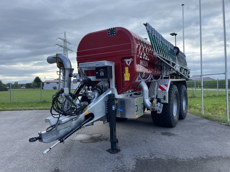 Meyer-Lohne Rekordia 16000l MLS Bomech Farmer 15