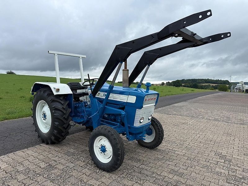 Ford 3000
