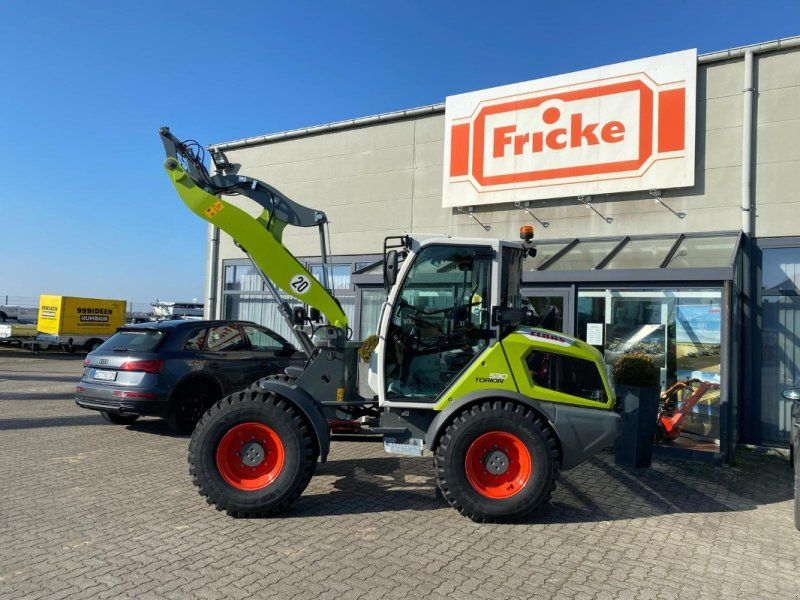 Claas Torion 530