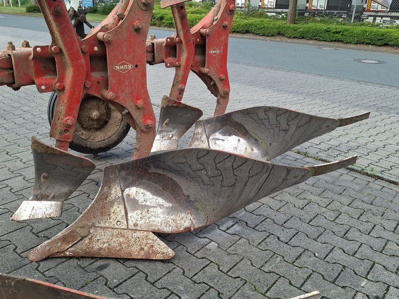 Kuhn Multimaster 121