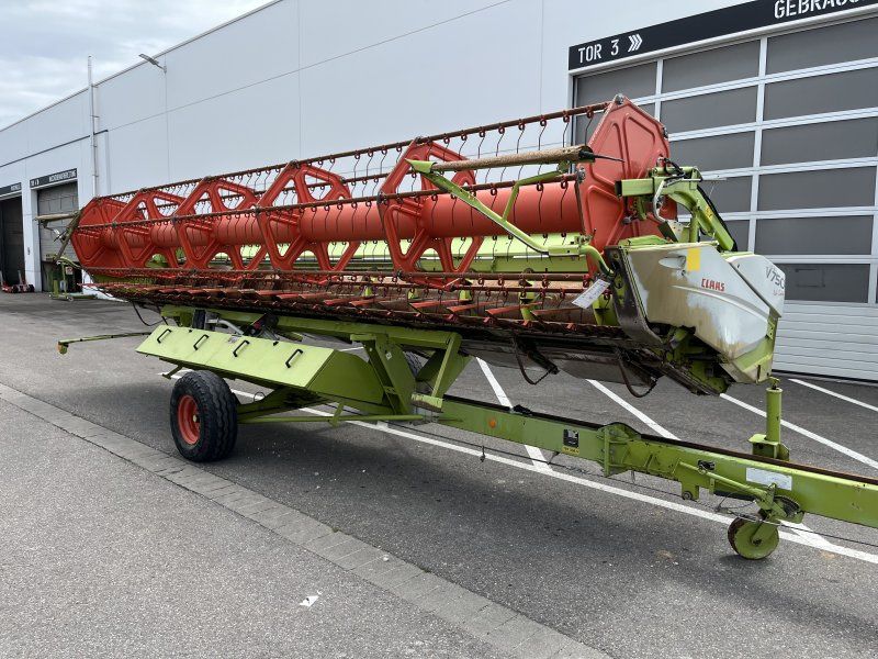 Claas Vario 750