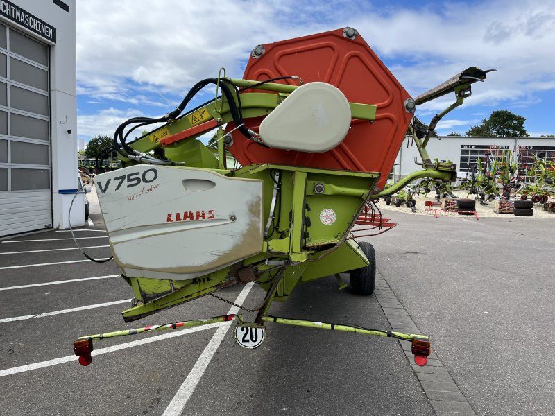 Claas Vario 750