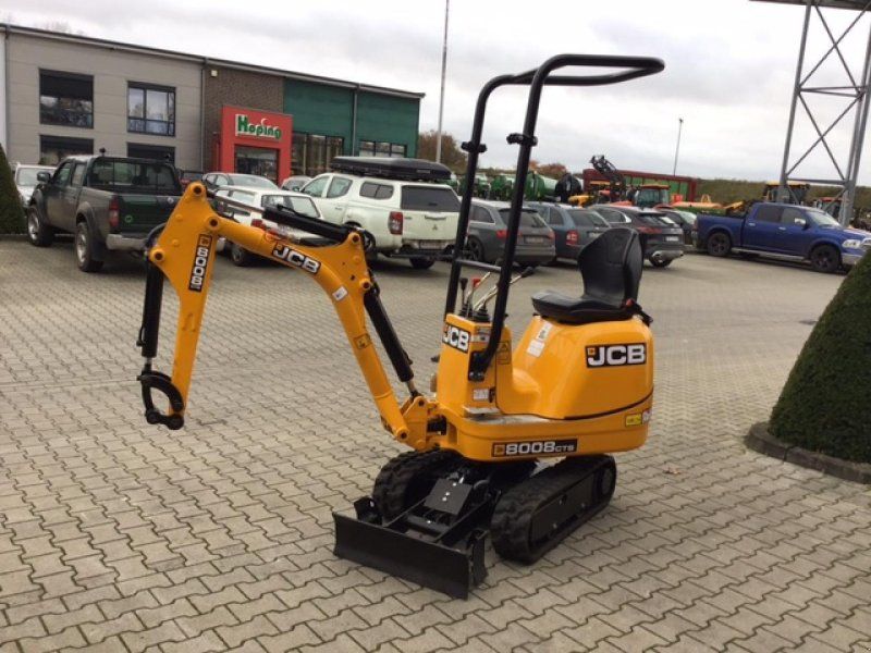 JCB 8008 CTS