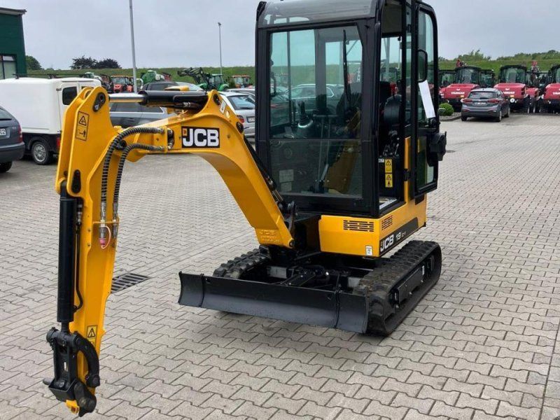 JCB 19C-1