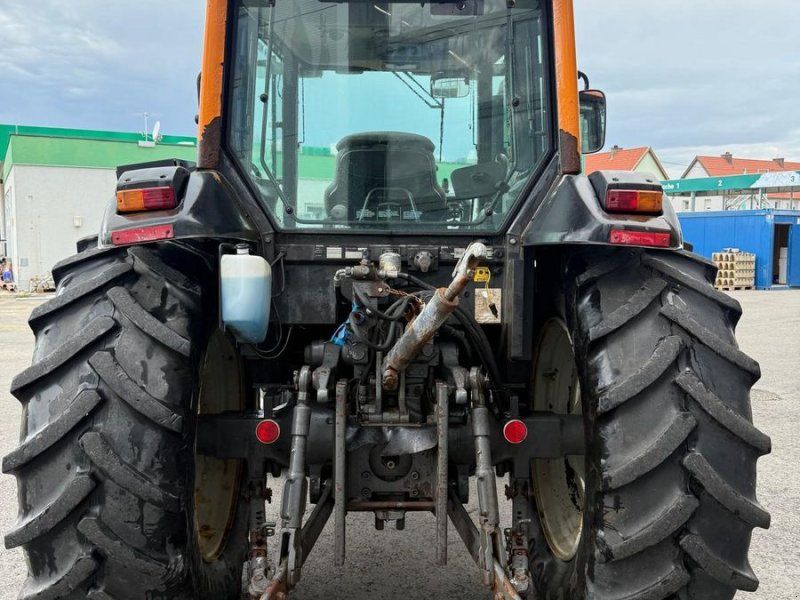Valtra A 93
