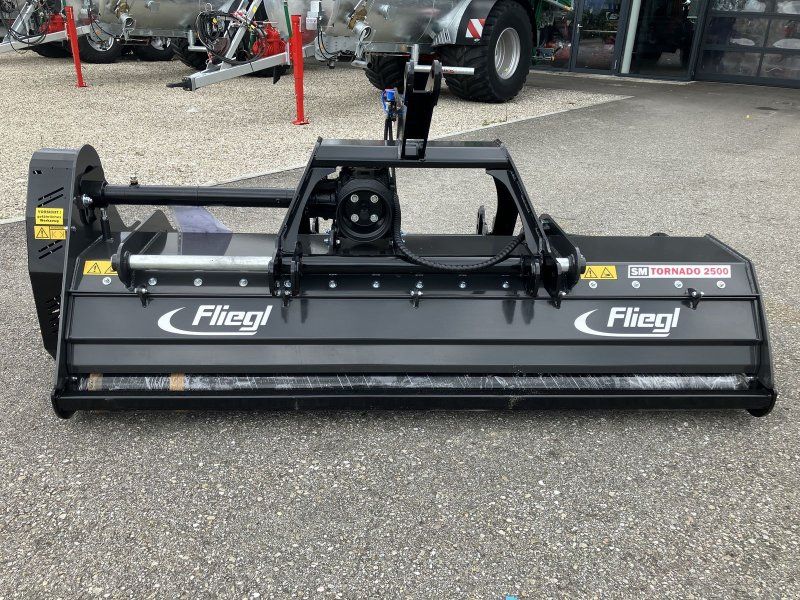 Fliegl SM Tornado 2500
