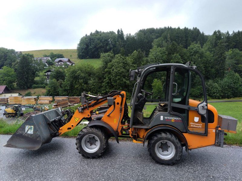 Weidemann 1770 CX50 mit Winterdienstausrüstung