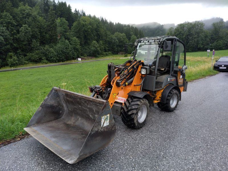 Weidemann 1770 CX50 mit Winterdienstausrüstung