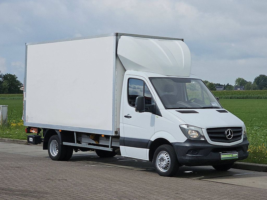 MERCEDES-BENZ SPRINTER 514 bakwagen laadklep!