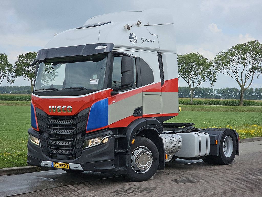 IVECO S-WAY AT440S36 2x tank nl-truck