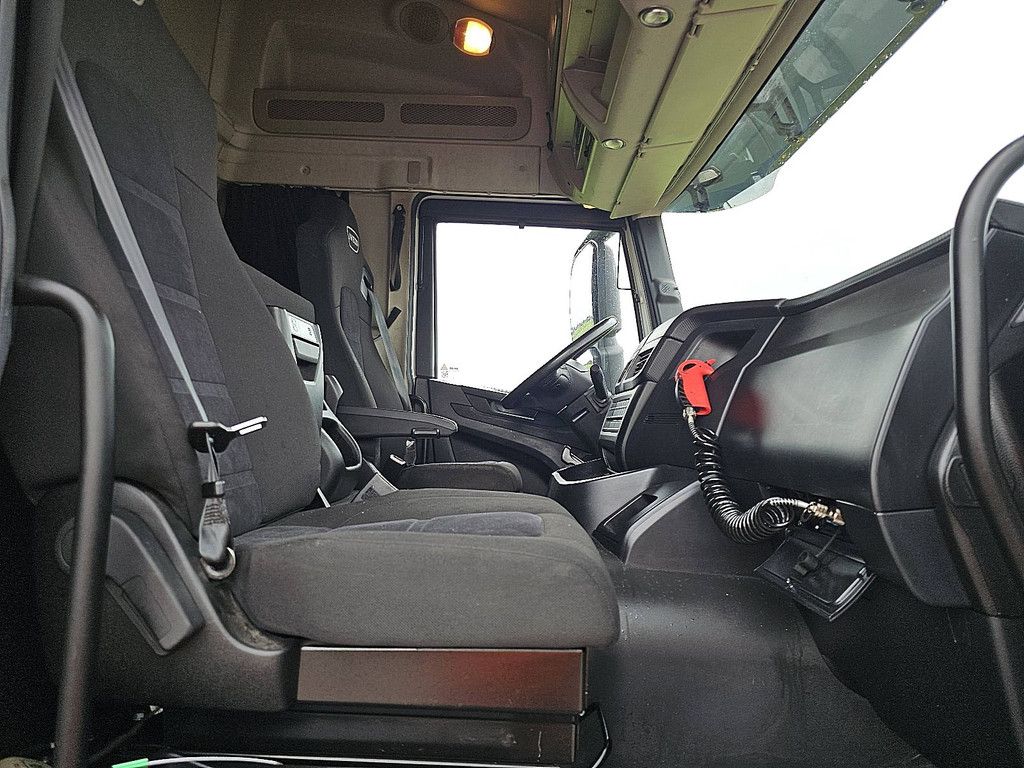 IVECO S-WAY AT440S36 2x tank nl-truck