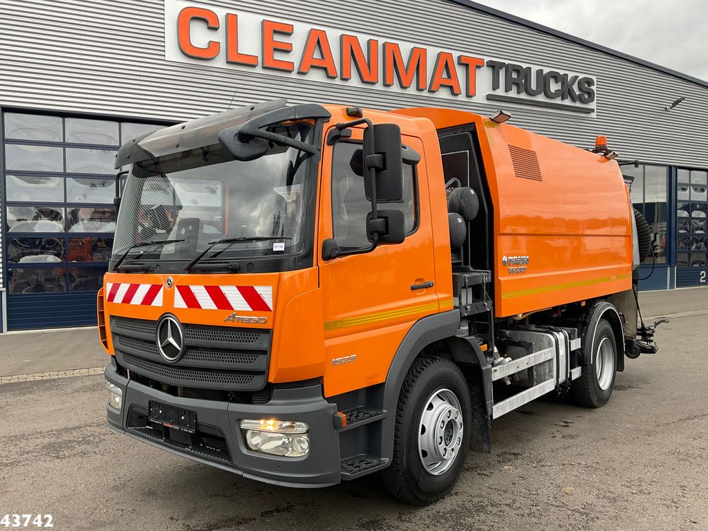 Mercedes-Benz ATEGO 1523 Faun VIAJET 6 R/HS Wegdekreiniger Just 14.776 km!