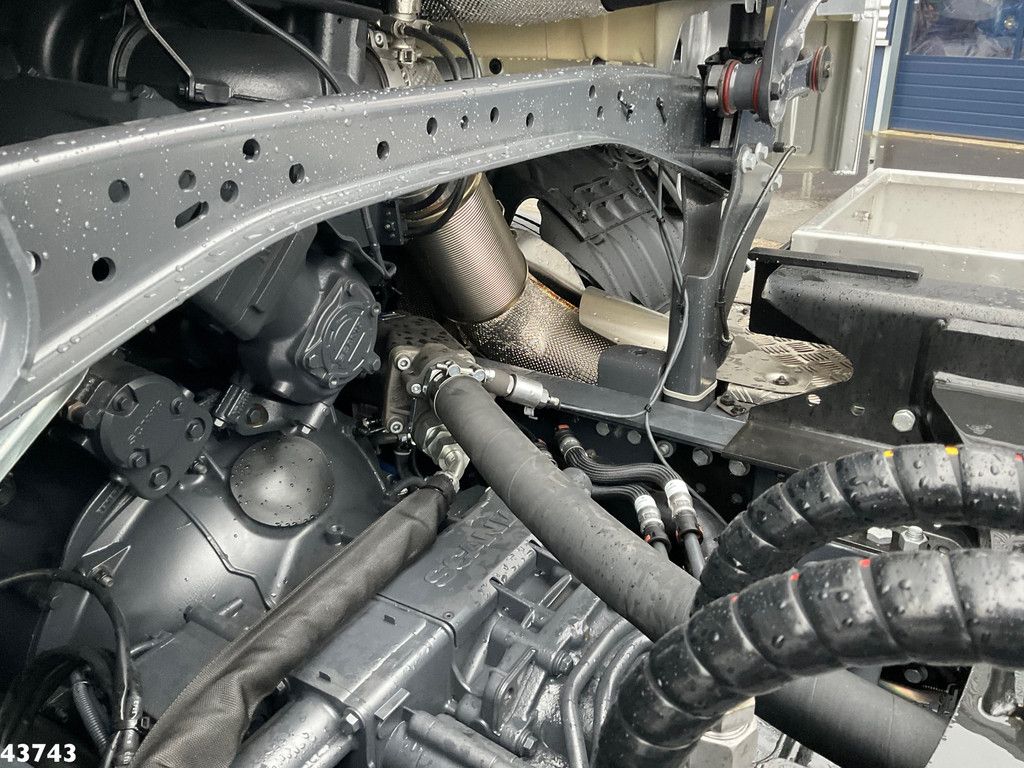 Scania R770 V8 8x2 Euro 6 Retarder Hyvalift 26 Ton NEW AND UNUSED!