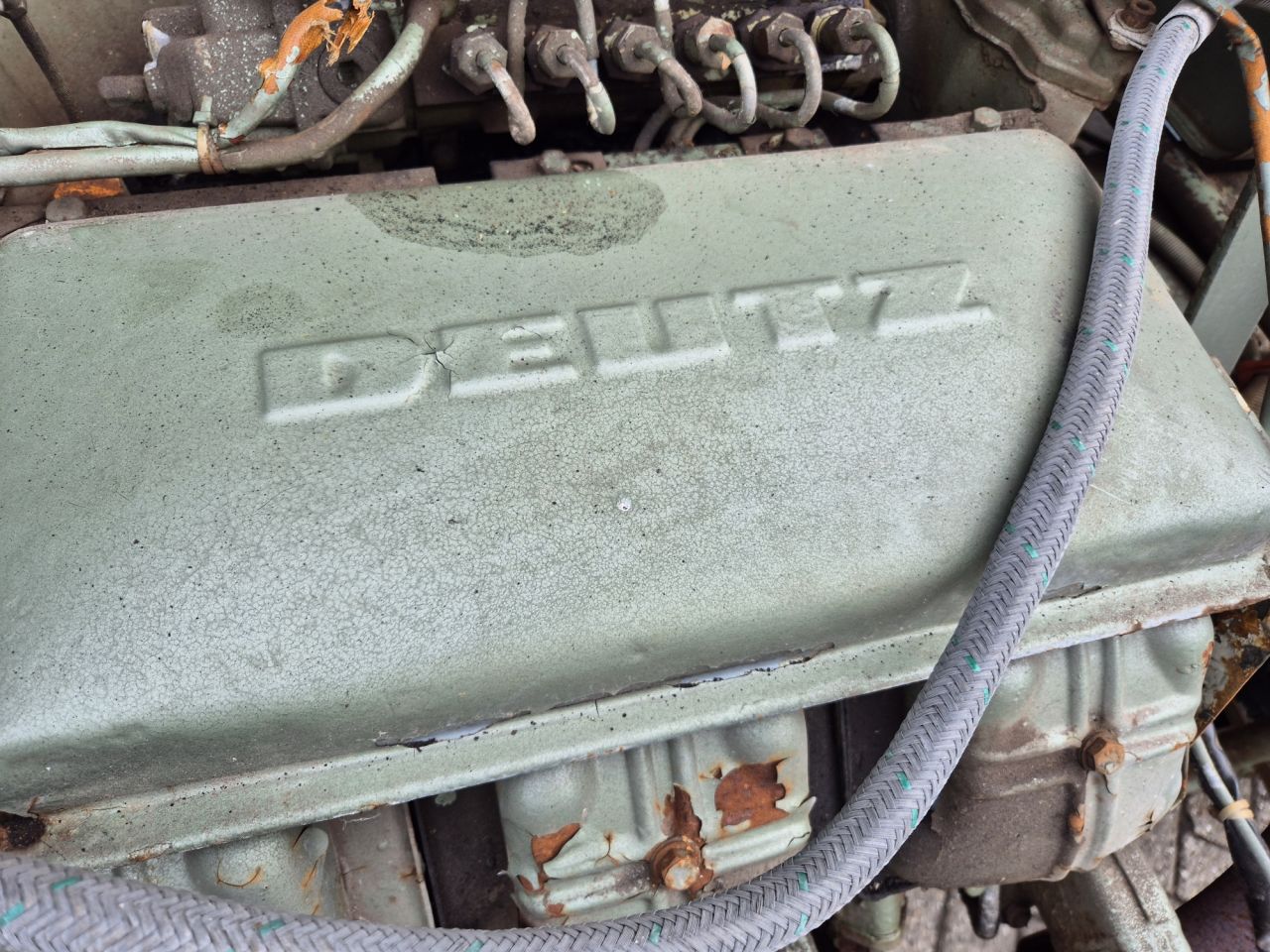 DEUTZ FAHR aggregaat met Deutz motor V6