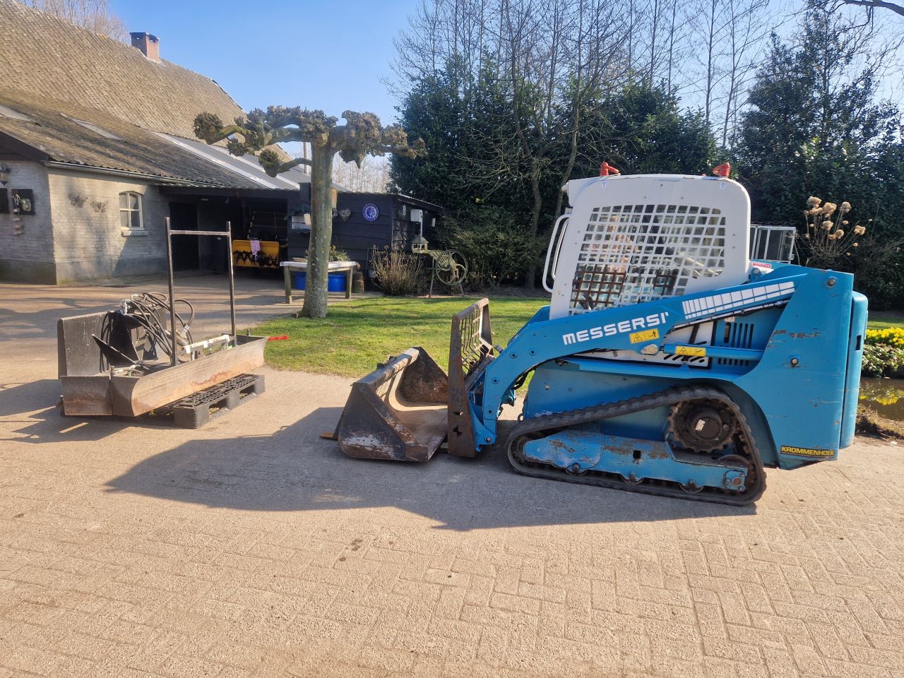 Schranklader messersi bobcat mustang gelh