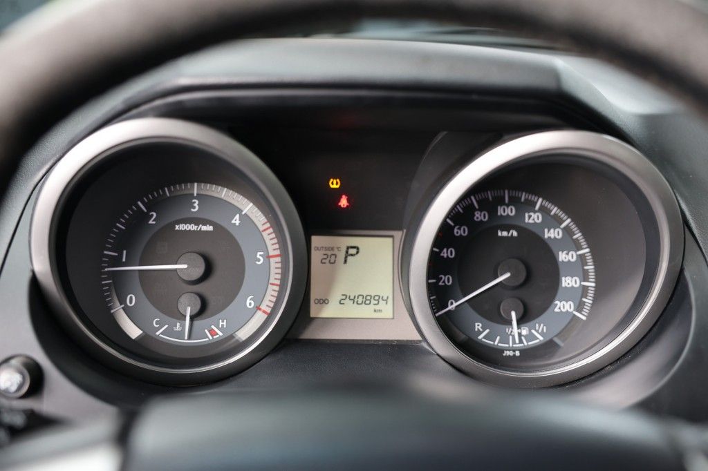 Toyota Landcruiser 150 3.0 D-4D 3DRS VX A/T VAN