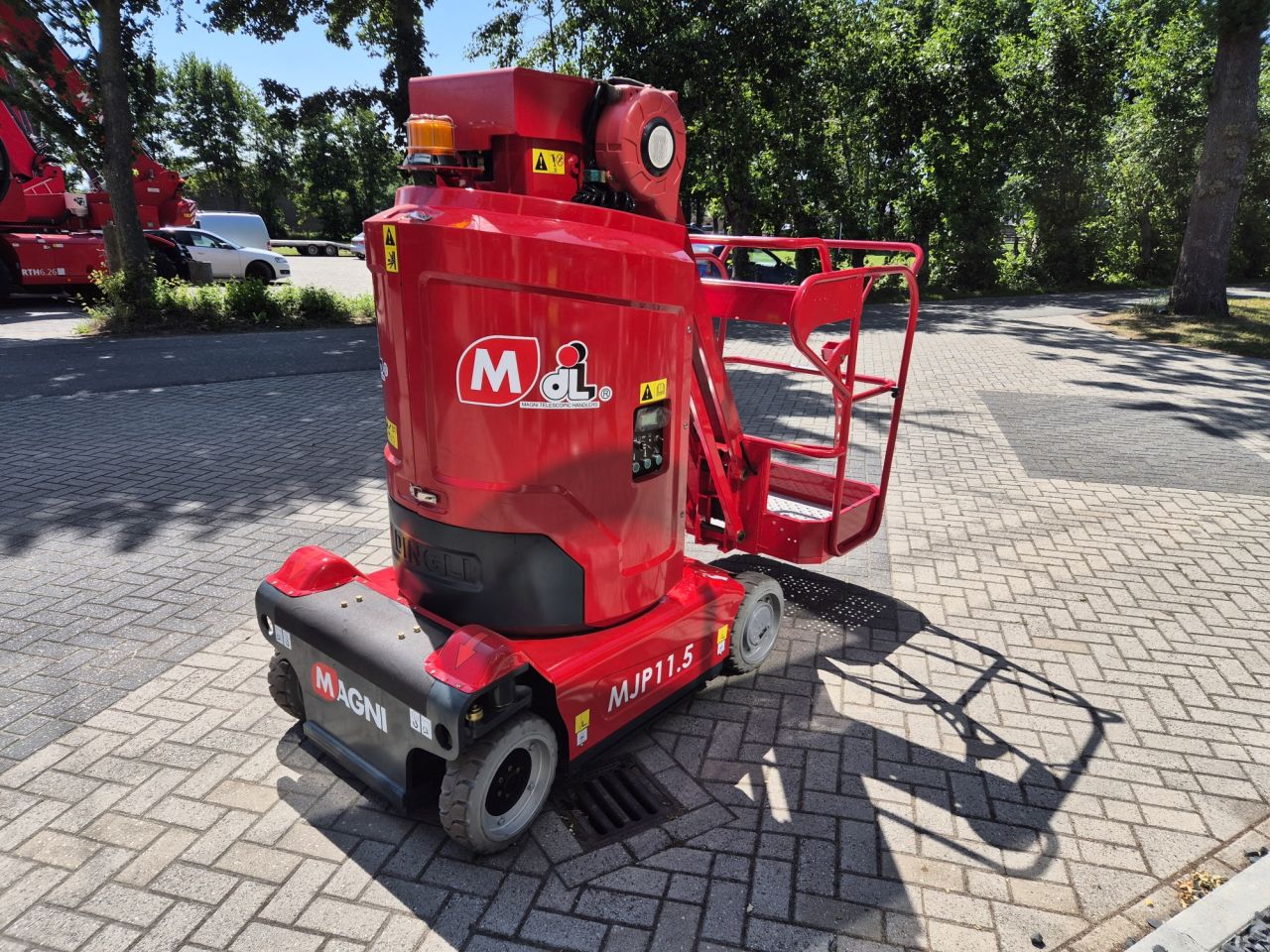 MAGNI MJP 11.5 masthoogwerker 11.2 m