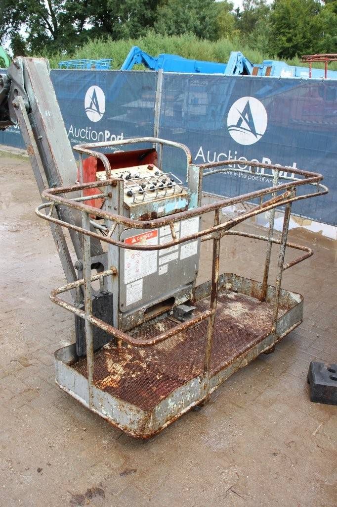 Telescoophoogwerker Aichi S821AJX1SP703 Diesel 2001