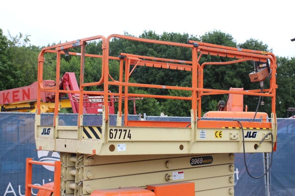Scherenbühne JLG 3969 Elektrisch 2001