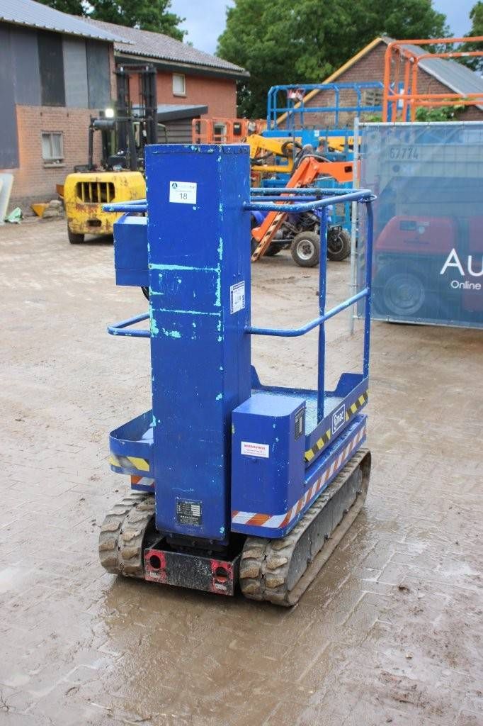 Mast lift S-MAC BPC40 3 Electric 2002