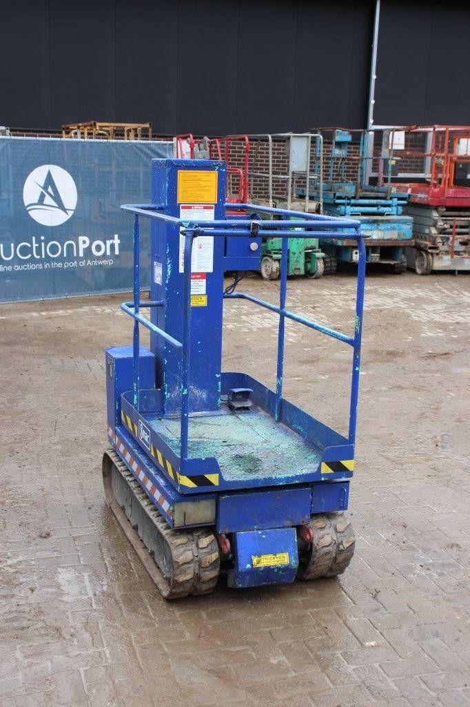 Mast lift S-MAC BPC40 3 Electric 2002