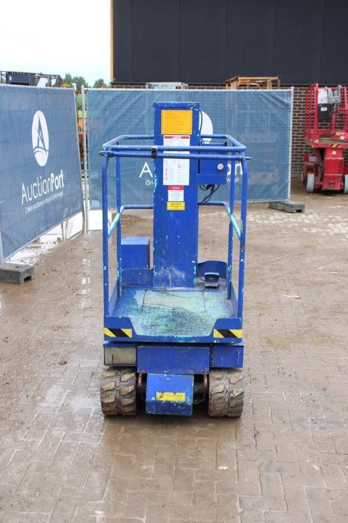 Mast lift S-MAC BPC40 3 Electric 2002