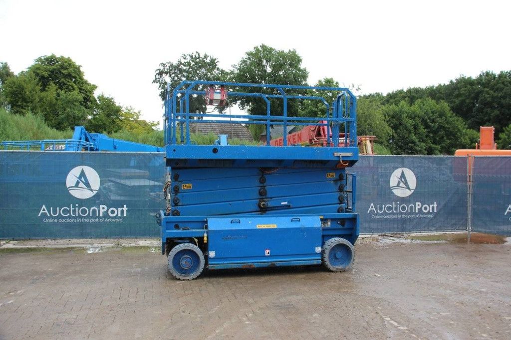Schaarlift HAB S152-12E2WD Elektrisch 15.2m 2012