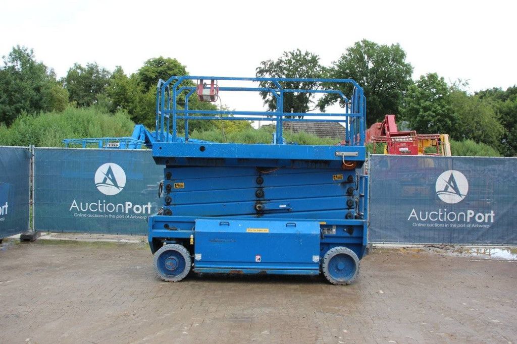 Schaarlift HAB S152-12E2WD Elektrisch 15.2m 2012
