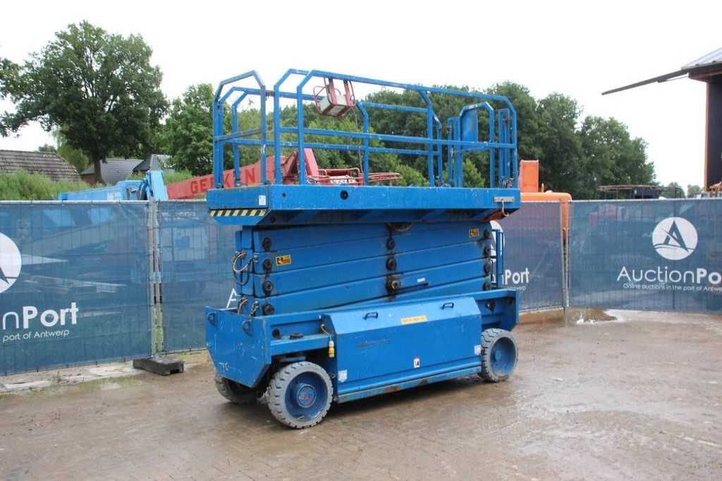 Schaarlift HAB S152-12E2WD Elektrisch 15.2m 2012